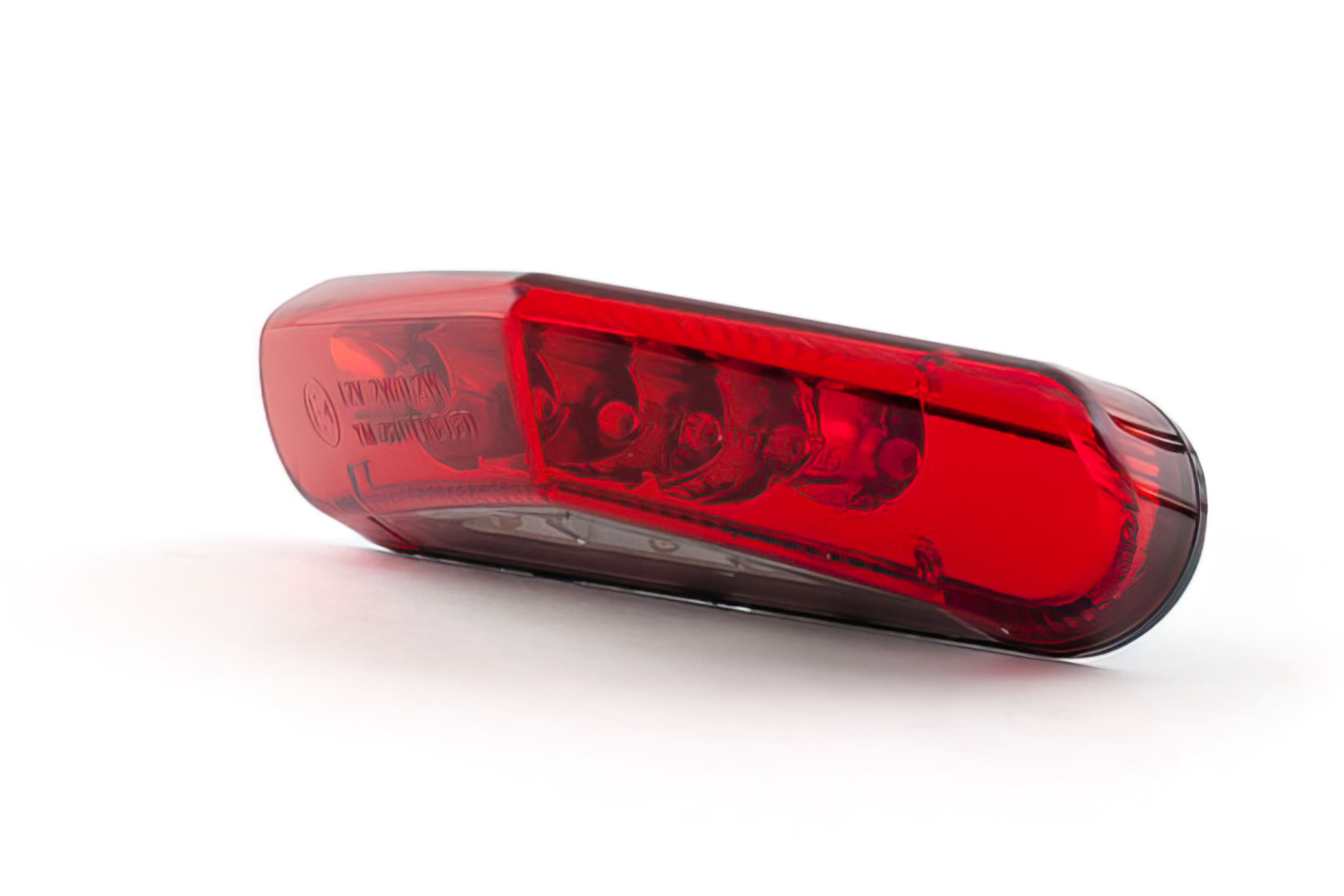 STR-655.22/CE Red LED taillight, universal CE approved