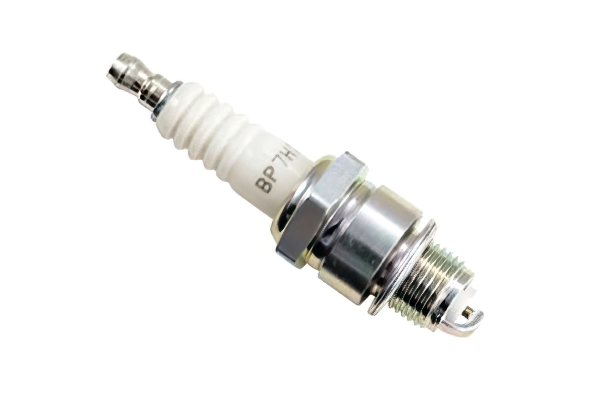 L-SAZNGKBP7HS Spark Plug NGK BP7HS (5111)