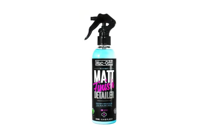 MUC20004 Cura del casco opaco Muc-off 250ml