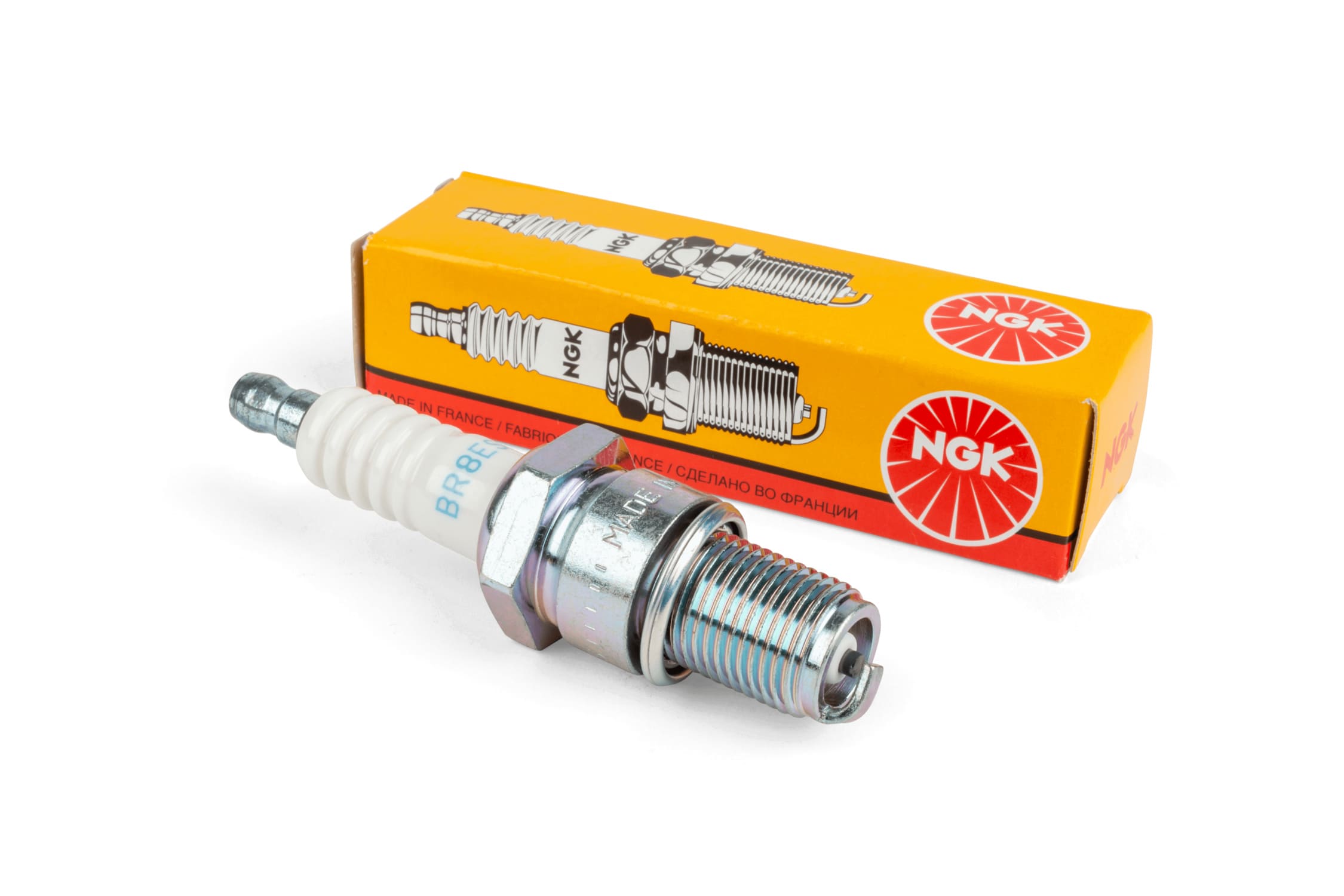 LM7080500R Candela NGK BR8ES (5422)